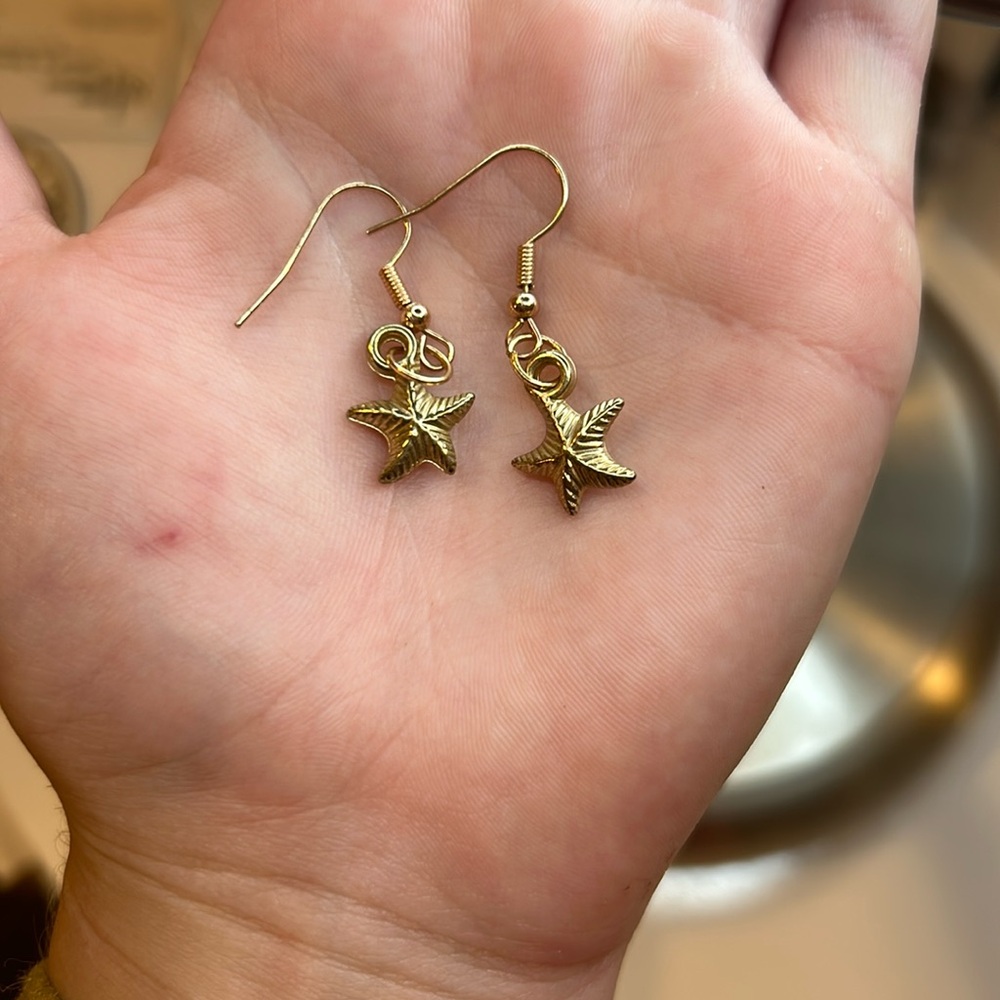 STARFISH DANGLE EARRINGS